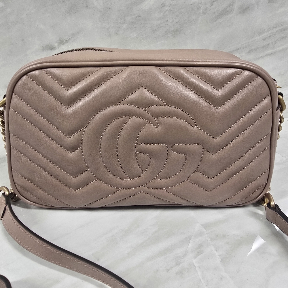 Gucci Marmont Small Camera Bag - Picture 6 of 10